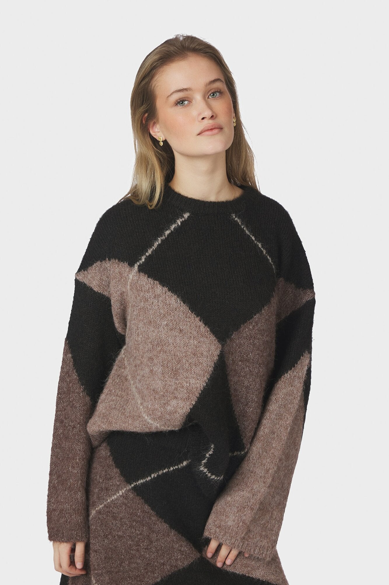 Inga Check Fluff striktrøje - Dark Brown